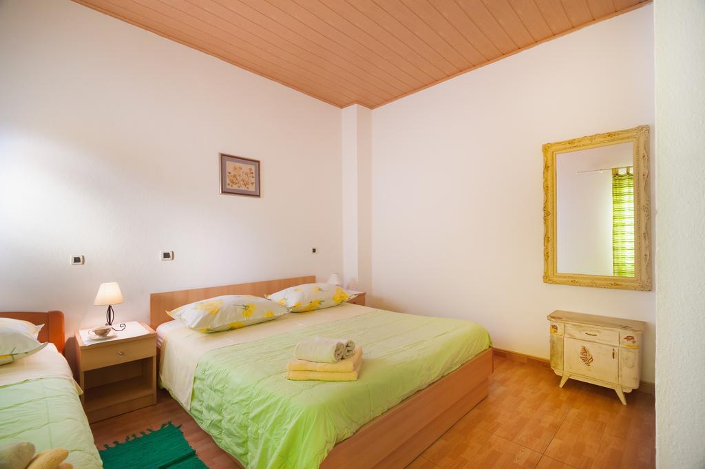 Beach Resort Apartments Bucina Baška Voda Esterno foto
