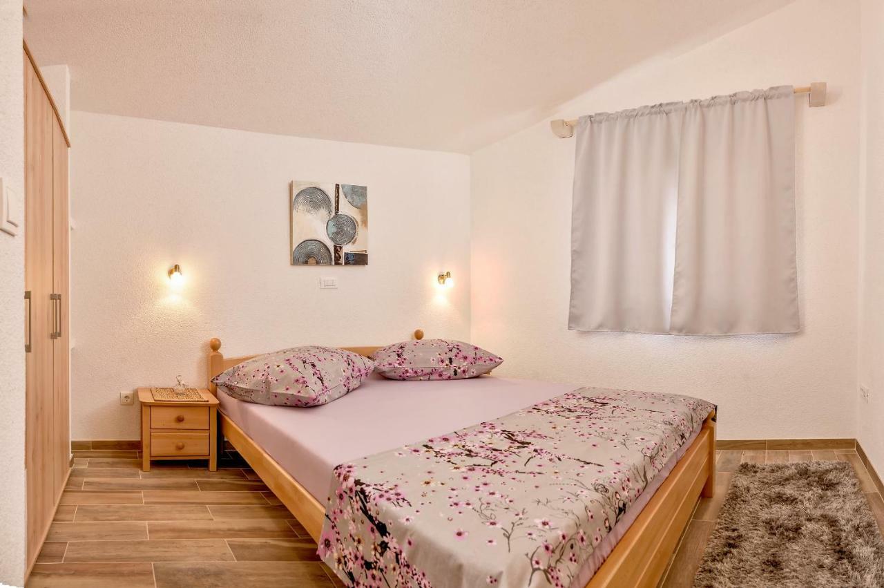 Beach Resort Apartments Bucina Baška Voda Esterno foto