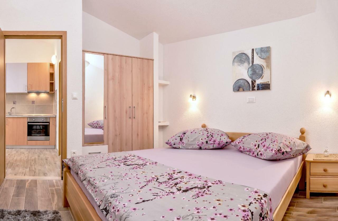 Beach Resort Apartments Bucina Baška Voda Esterno foto