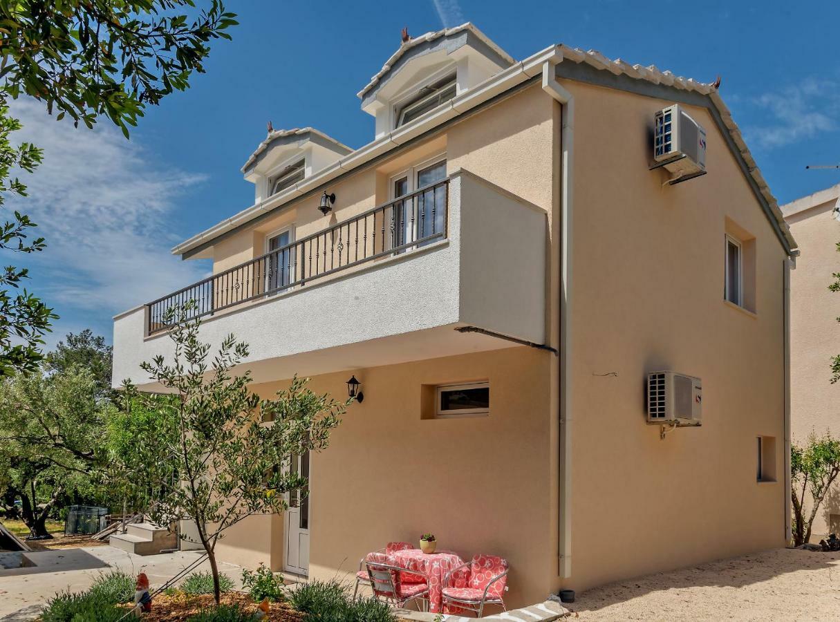 Beach Resort Apartments Bucina Baška Voda Esterno foto