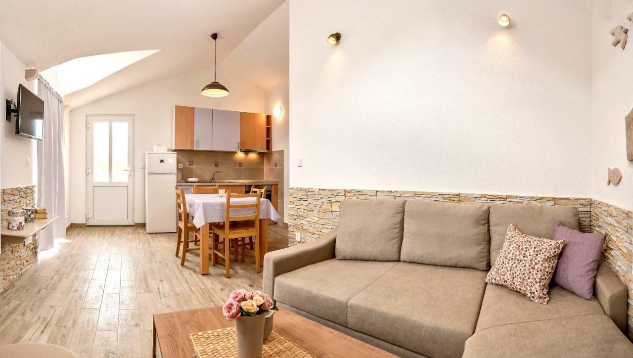 Beach Resort Apartments Bucina Baška Voda Esterno foto