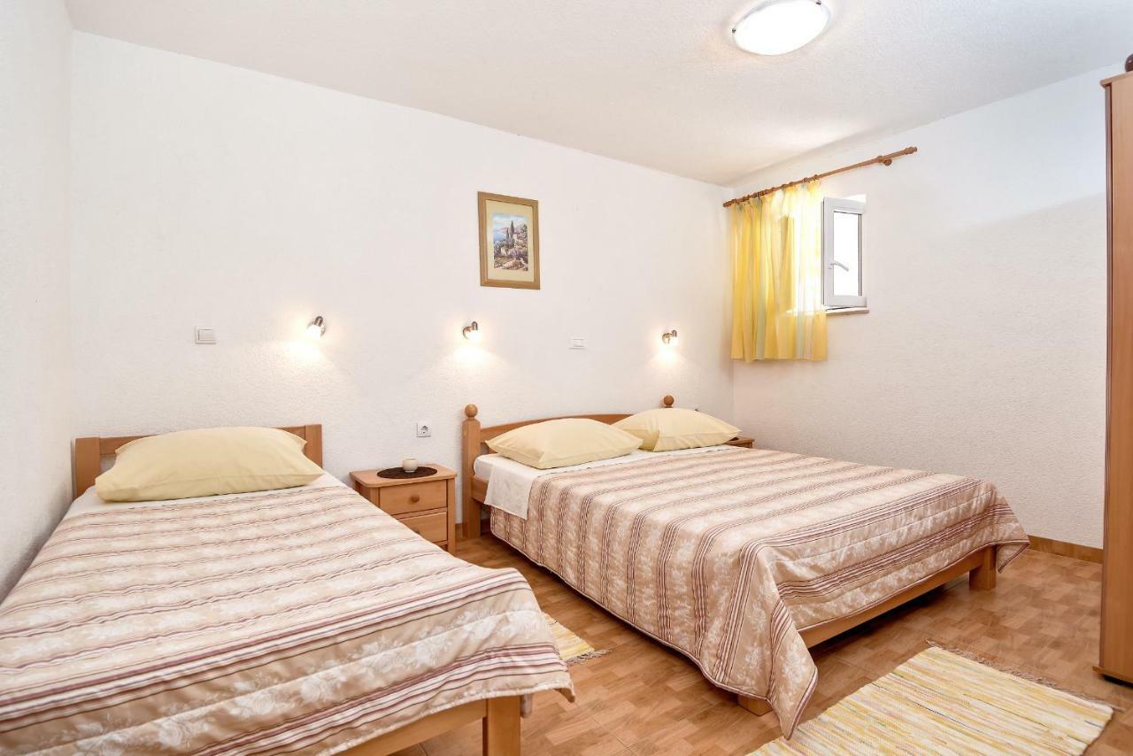 Beach Resort Apartments Bucina Baška Voda Esterno foto