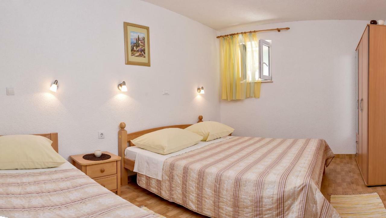 Beach Resort Apartments Bucina Baška Voda Esterno foto